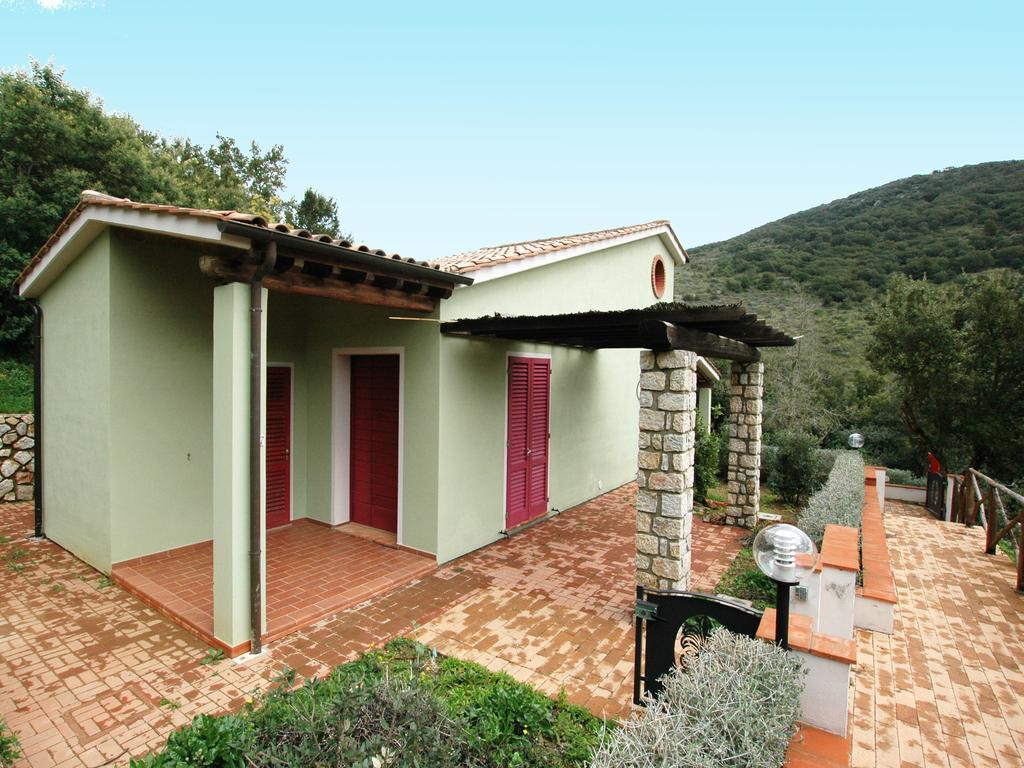 Villaggio Di Mezzo Ortano 리오마리나 객실 사진