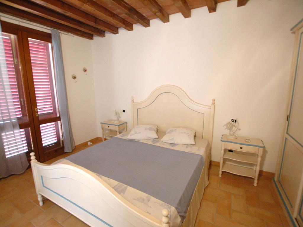 Villaggio Di Mezzo Ortano 리오마리나 객실 사진